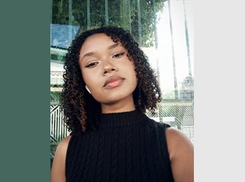 Roomgo BR - Rebeca  - 18 - Liberdade