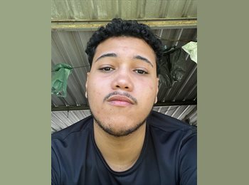 Roomgo BR - Ricardo - 20 - Vitória