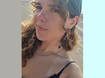 Roomgo BR - Simona - 26 - Liberdade