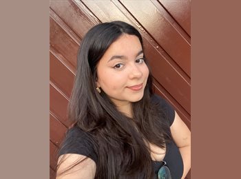 Roomgo BR - Raine - 23 - Maracanã