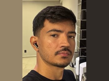 Roomgo BR - Ricardo - 38 - Fortaleza