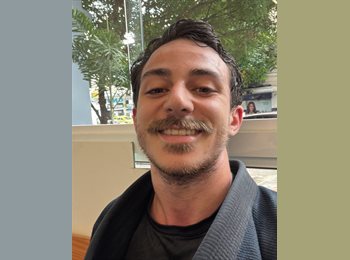 Roomgo BR - Gabriel - 27 - Tijuca