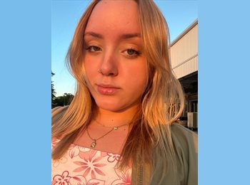 Roomgo BR - Isabella  - 20 - Rio de Janeiro RJ