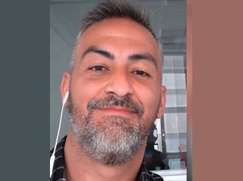 Roomgo BR - Bruno  - 47 - Vila Isabel