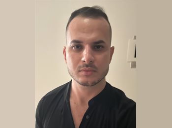 Roomgo BR - Fernando Ribeiro do Santos e Silva - 37 - Copacabana