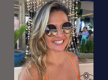 Roomgo BR - Sarah Thiciane - 43 - Salvador
