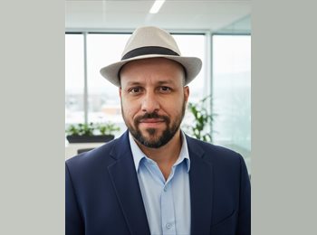 Roomgo BR - Cristiano - 47 - Liberdade