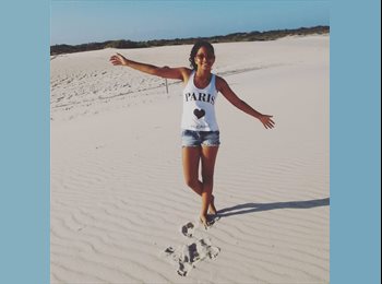 Roomgo BR - Carol - 25 - São Paulo SP