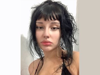 Roomgo BR - Stephany Bacanof de Campos - 22 - Curitiba