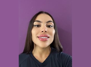 Roomgo BR - Marilia  - 27 - Niterói