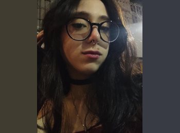 Roomgo BR - Lisiê  - 19 - Porto Alegre