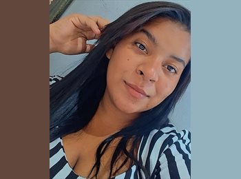Roomgo BR - Larissa - 22 - Brasil