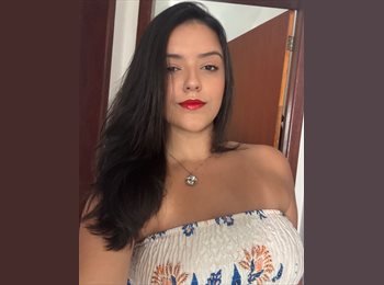 Roomgo BR - Julia de Medeiros Mota - 20 - Florianópolis