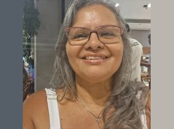 Roomgo BR - Veronica - 60 - Maracanã
