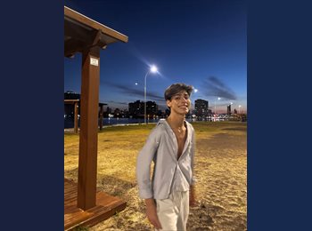 Roomgo BR - Fhilippe  - 18 - São Vicente