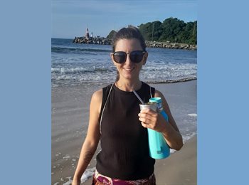Roomgo BR - Estefania  - 32 - Laranjeiras