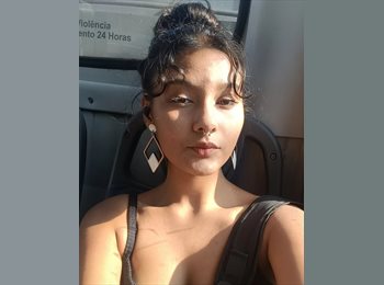 Roomgo BR - Jenyffer - 19 - São Vicente