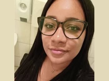 Roomgo BR - Ariane - 25 - Curitiba