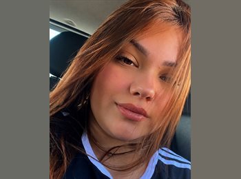 Roomgo BR - Jhenifer ketlin de Oliveira zelinski  - 22 - Curitiba