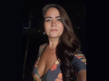Roomgo BR - Bianca - 45 - Tijuca