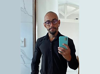 Roomgo BR - Adriano - 29 - Salvador