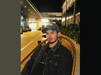 Roomgo BR - Felipe - 23 - Florianópolis