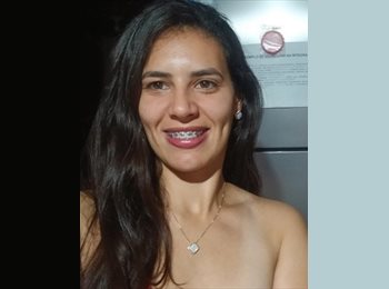 Roomgo BR - Andreina - 26 - Florianópolis