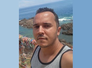 Roomgo BR - Adriano - 36 - Belo Horizonte