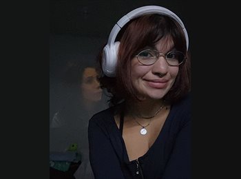 Roomgo BR - Lana Fernandes Tigre  - 19 - Curitiba