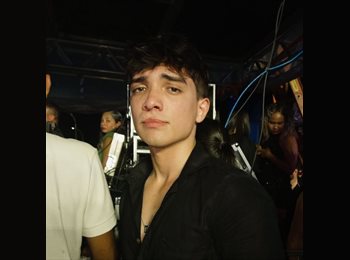 Roomgo BR - Thiago - 21 - Maracanã