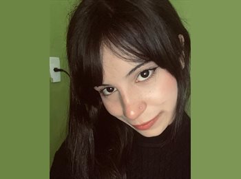 Roomgo BR - carolina brandao goncalves  - 18 - Florianópolis
