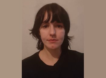 Roomgo BR - Patrícia batina Gabriel  - 27 - São Paulo SP