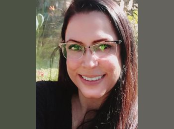 Roomgo BR - Paola - 47 - Curitiba