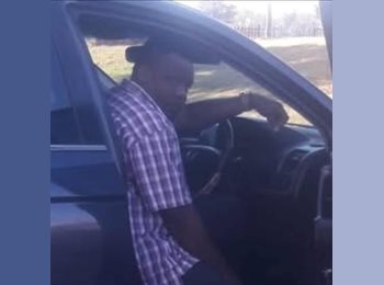 Roomgo BR - Dayo - 48 - Liberdade