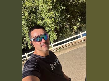 Roomgo BR - Cristian - 34 - Santana