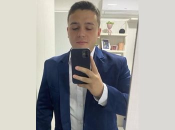 Roomgo BR - Adrian - 26 - Maracanã