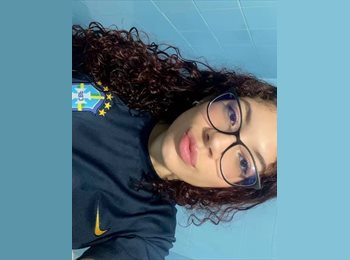Roomgo BR - Yasmim - 21 - Belo Horizonte