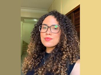 Roomgo BR - Milena Carvalho de Azevedo - 25 - Maracanã
