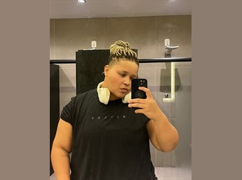 Roomgo BR - Tatiana  - 29 - Curitiba