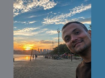 Roomgo BR - Francisco - 40 - Santos