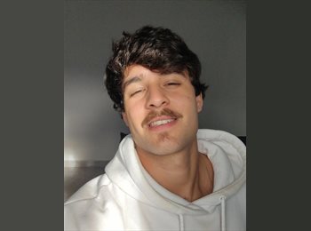 Roomgo BR - Cristian de sousa - 28 - Santos