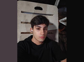 Roomgo BR - Gustavo  - 18 - Belo Horizonte