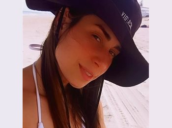 Roomgo BR - Camila - 37 - Belo Horizonte