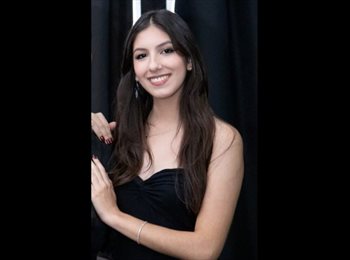Roomgo BR - Maria Eduarda  - 20 - Curitiba