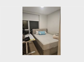 Roomgo CA - Roommate wanted for end of February, Burnaby - $1,500 pcm
