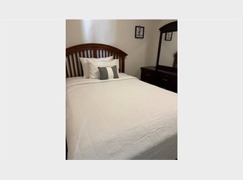 Roomgo CA - Room in four beds free parking and wifi very quiet and clean home, Canada - $1,300 pcm