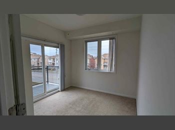 Roomgo CA - Private room in a peaceful place, Canada - $850 pcm