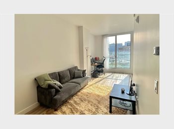 Roomgo CA - Looking for roomate - downtown appartment montreal, Montréal - $1,410 pcm