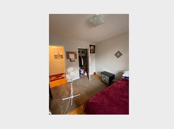 Roomgo CA - Room for rent furnished Etobicoke North islington, Toronto - $750 pcm