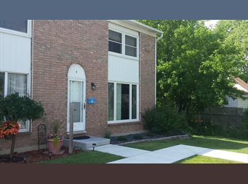 Roomgo CA - Cozy Room Available, Canada - $645 pcm